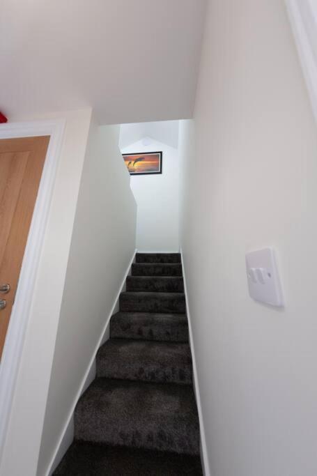 קוב Unit 4 Tranquil Harbourside Retreat- Central Location מראה חיצוני תמונה
